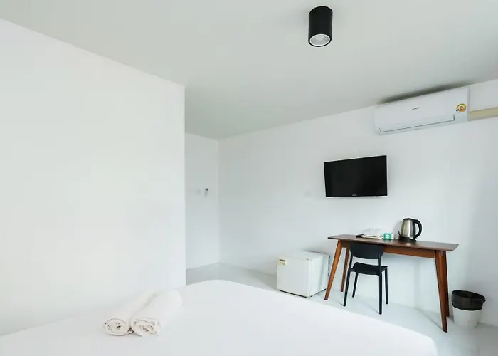 公寓 Sleeppop Sukhumvit 42 - Bts เอกมัย 曼谷